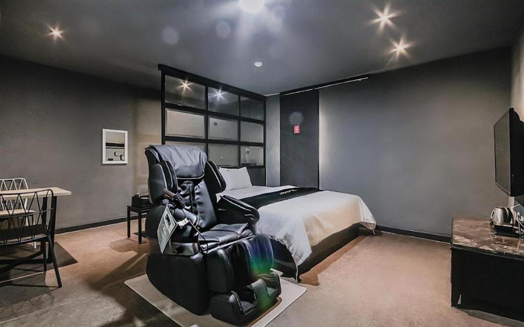 M7 Business Hotel Chilgok Eksteriør billede