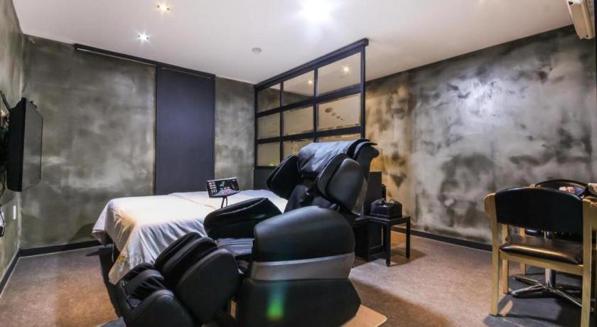M7 Business Hotel Chilgok Eksteriør billede
